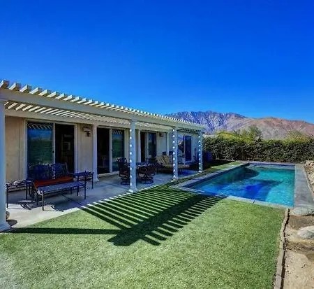 Villa Four Seasons Stunner